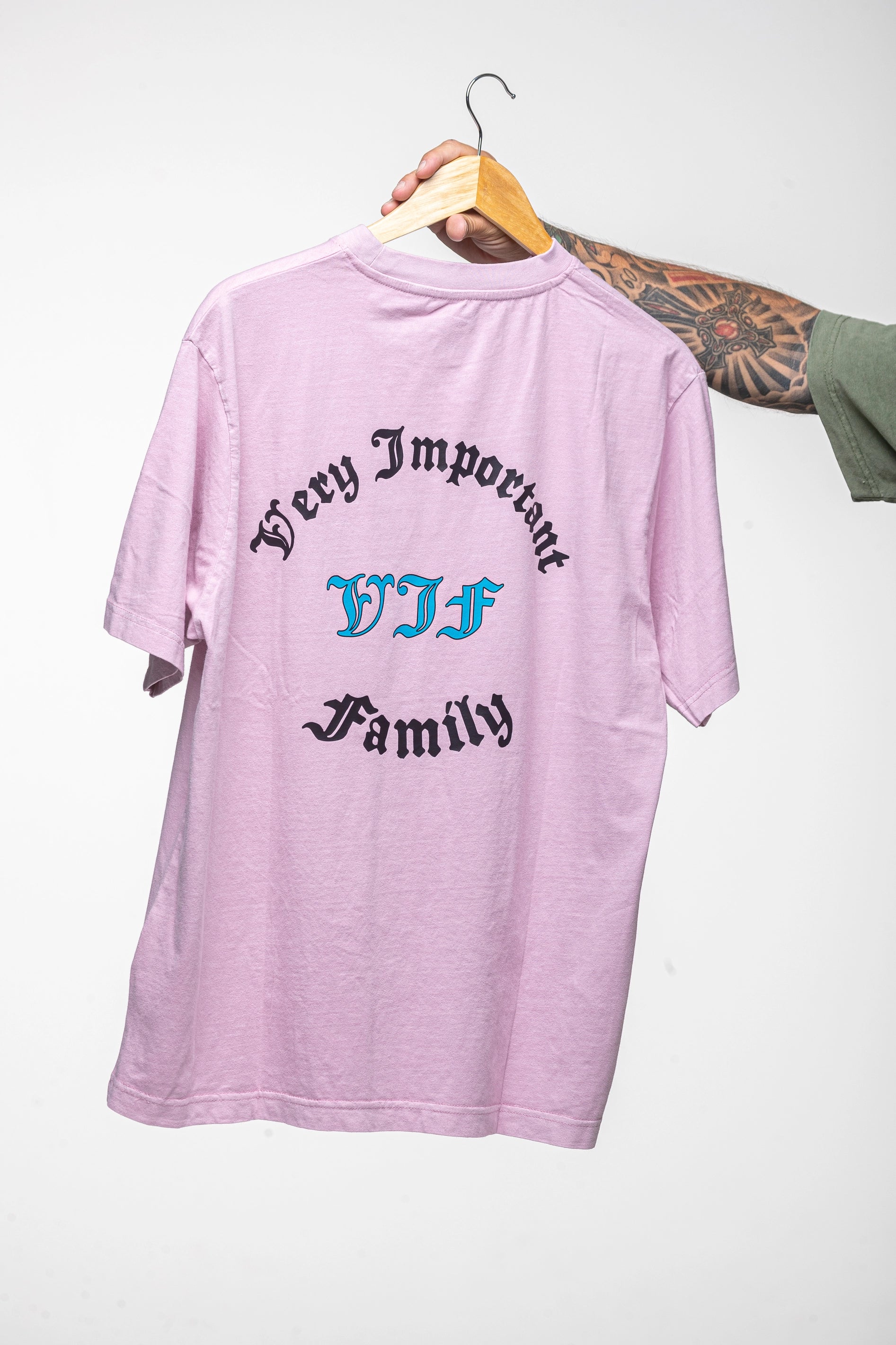 VIF-GOTHIQUE-PINK-5